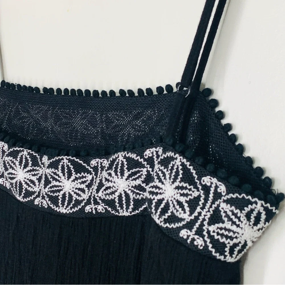 Lulu's Rockaway Beach Maxi Sundress in Black Size Small Embroidered Gauzy